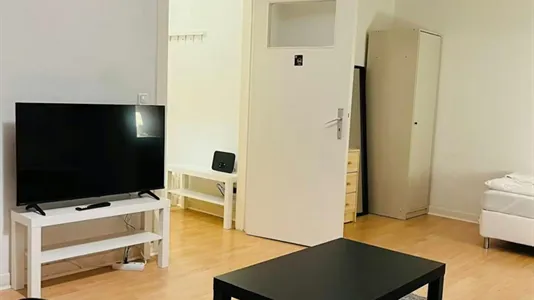 Apartments in Location is not specified - photo 2