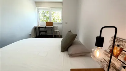 Room for rent in Madrid Puente de Vallecas, Madrid