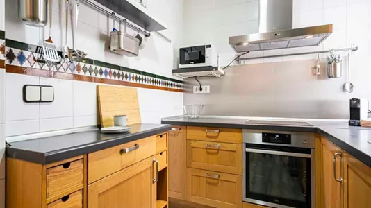 Rooms in Madrid Salamanca - photo 9