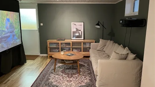 Houses in Huddinge - photo 5