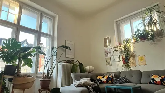 Apartments in Location is not specified - photo 7