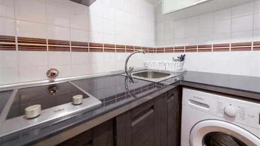 Rooms in Valencia Ciutat Vella - photo 8