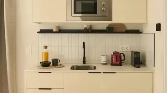 Rooms in Madrid Centro - photo 5