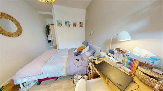 Rooms in Lyon - photo 3