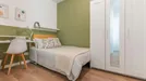 Room for rent, Madrid Centro, Madrid, &lt;span class=&quot;blurred street&quot; onclick=&quot;ProcessAdRequest(7748552)&quot;&gt;&lt;span class=&quot;hint&quot;&gt;See streetname&lt;/span&gt;[xxxxxxxxxxxxx]&lt;/span&gt;