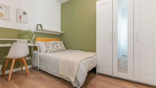 Rooms in Madrid Centro - photo 1