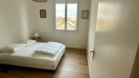 Apartments in Lyon - photo 7