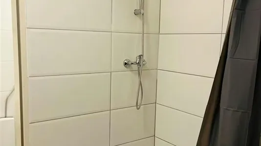 Apartments in Northwestern Mecklenburg - photo 9