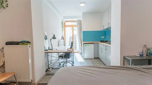 Rooms in Stad Brussel - photo 3
