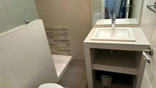 Rooms in Madrid Fuencarral-El Pardo - photo 8