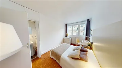 Room for rent in Paris 16ème arrondissement (South), Paris