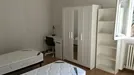 Room for rent, Bologna, Emilia-Romagna, &lt;span class=&quot;blurred street&quot; onclick=&quot;ProcessAdRequest(13541579)&quot;&gt;&lt;span class=&quot;hint&quot;&gt;See streetname&lt;/span&gt;[xxxxxxxxxxxxx]&lt;/span&gt;
