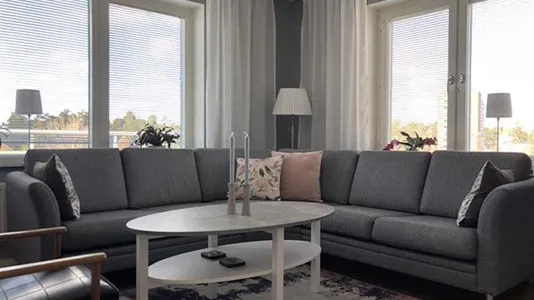 Apartments in Huddinge - photo 1
