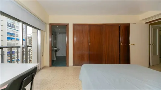 Rooms in Valencia La Zaidía - photo 4