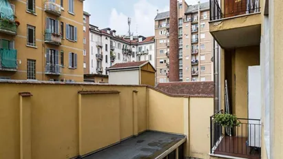 Room for rent in Milano Zona 6 - Barona, Lorenteggio, Milan