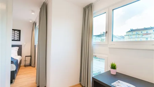 Apartments in Vienna Hietzing - photo 10