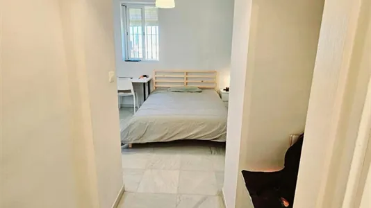 Rooms in El Fontanal - photo 3