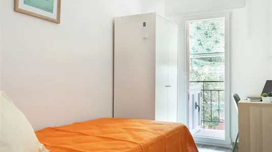 Rooms in Madrid Chamberí - photo 3