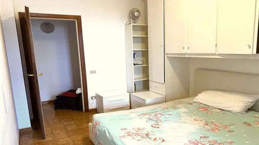 Rooms in Roma Municipio IV – Tiburtino - photo 2