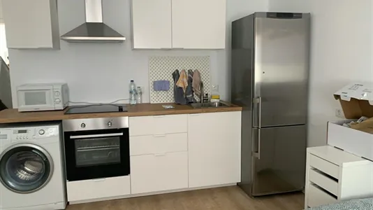 Apartments in Badia del Vallès - photo 2