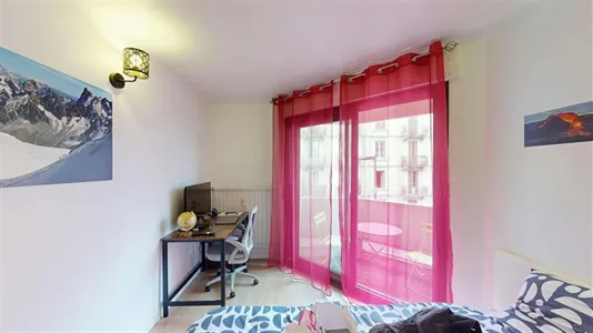 Rooms in Saint-Julien-en-Genevois - photo 3