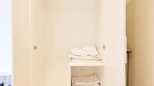 Rooms in Madrid Moncloa-Aravaca - photo 6