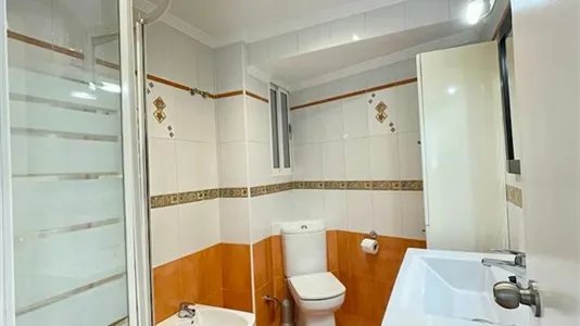 Rooms in Málaga - photo 9