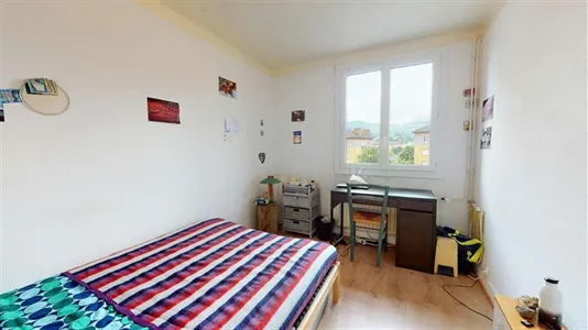 Rooms in Chambéry - photo 1