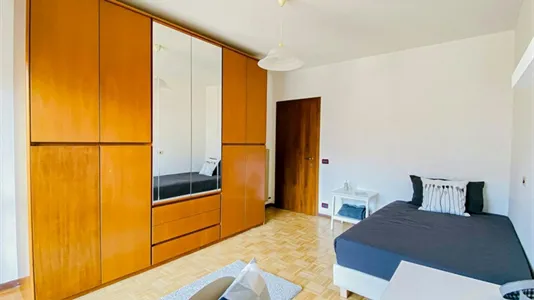 Rooms in Trento - photo 7