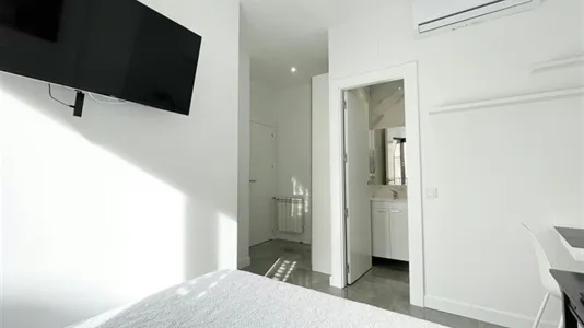 Rooms in Madrid Centro - photo 4