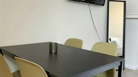 Houses in Delft - photo 2