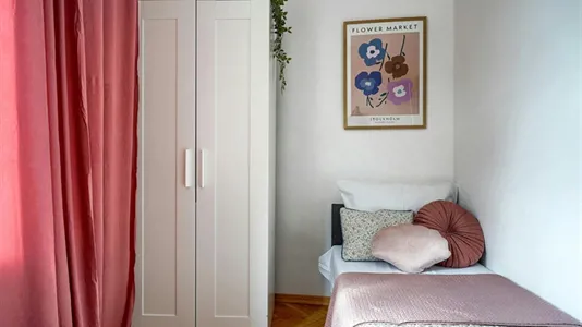 Rooms in Location is not specified - photo 1