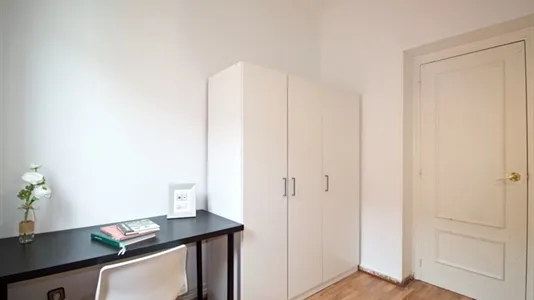 Rooms in Madrid Moncloa-Aravaca - photo 4