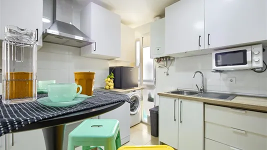 Rooms in Madrid Salamanca - photo 10