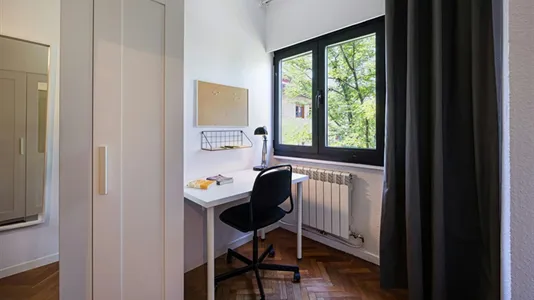 Rooms in Madrid Hortaleza - photo 4