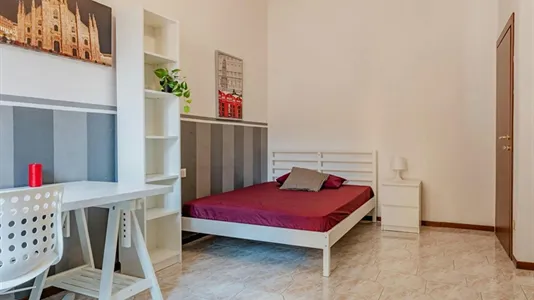 Rooms in Milano Zona 5 - Vigentino, Chiaravalle, Gratosoglio - photo 1