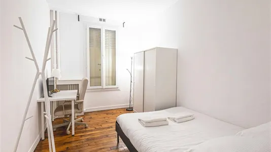 Apartments in Paris 15ème arrondissement - photo 8