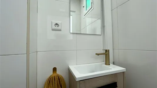 Rooms in Zaragoza - photo 8