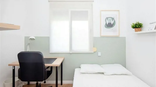 Rooms in Valencia Camins al Grau - photo 2