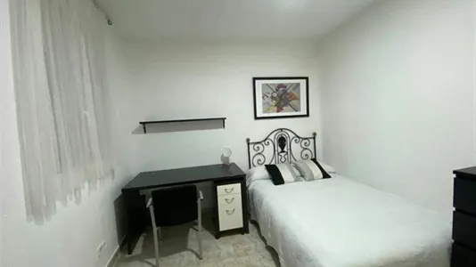 Rooms in Madrid Chamberí - photo 3
