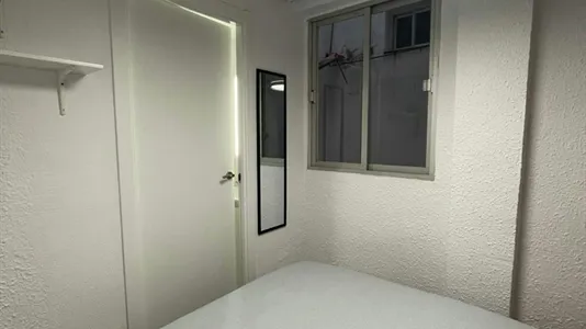 Rooms in Manises - photo 5