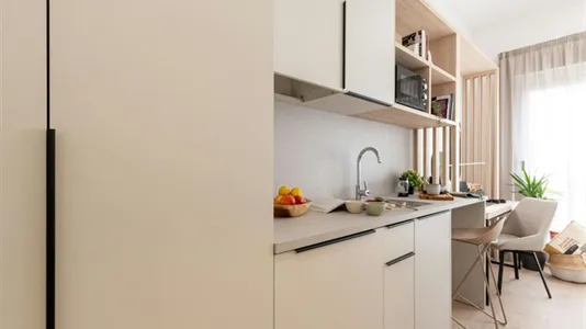 Rooms in Sevilla Triana - photo 4