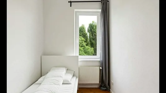 Rooms in Berlin Neukölln - photo 1
