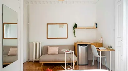 Room for rent in Madrid Chamberí, Madrid