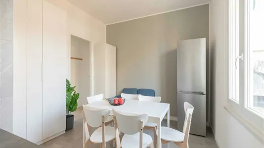 Rooms in Milano Zona 8 - Fiera, Gallaratese, Quarto Oggiaro - photo 7