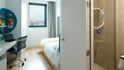 Room for rent in Barcelona Sants-Montjuïc, Barcelona