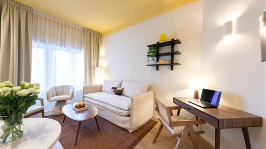 Apartments in Brussels Etterbeek - photo 2