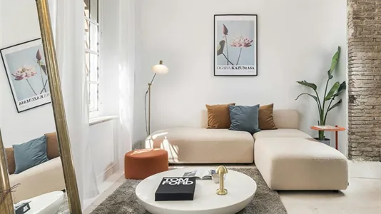 Apartments in Málaga - photo 8