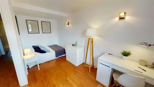 Rooms in Toulouse - photo 3