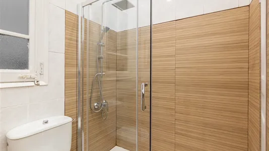 Rooms in Barcelona Eixample - photo 9